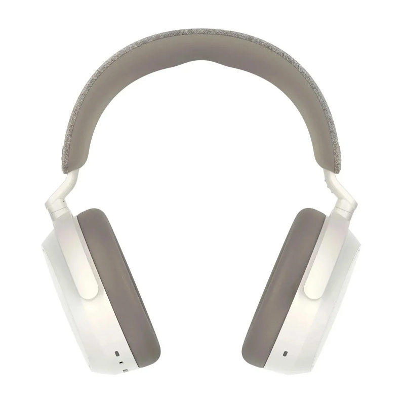 На фото изображено Беспроводные наушники Sennheiser Momentum 4 Wireless, белый