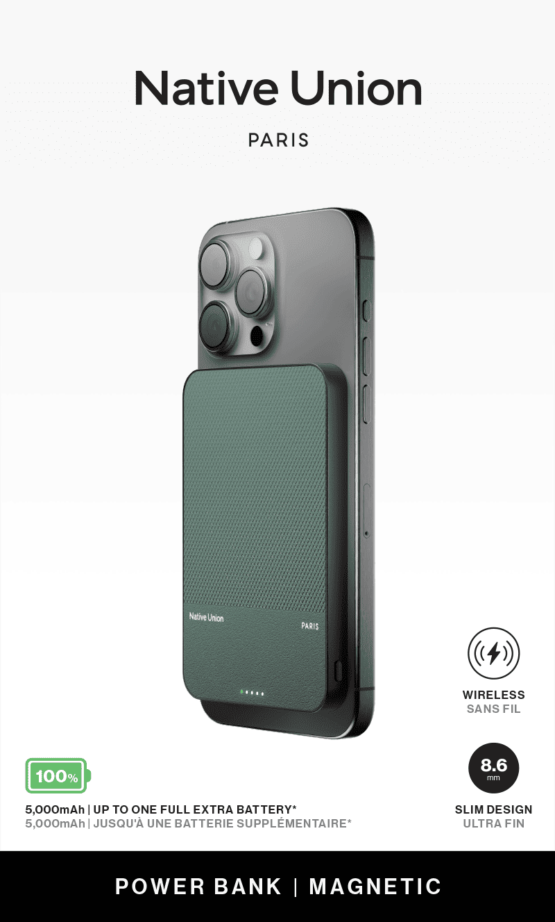На фото изображено Внешний аккумулятор MagSafe Native Union (Re)Classic Power Bank 5000mAh, зеленый